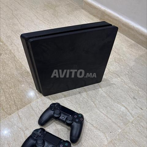 PS4 slim 500gb encore en tres Bonne etat