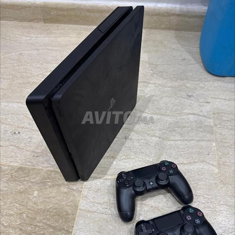 PS4 slim 500gb encore en tres Bonne etat - 2