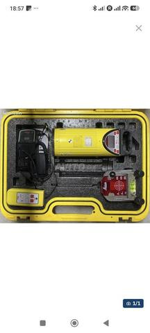 ليزر توجيه القنوات Leica Piper 100