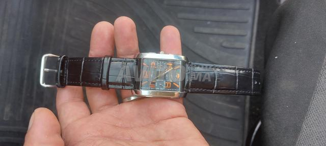 Montre Lotus - 2
