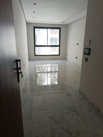 Appartement à vendre 77 m² à Casablanca CFC