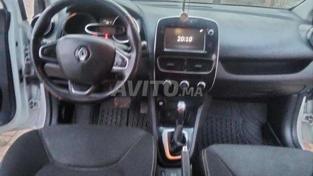 Clio 4 diesel 2019 automatique, 123600 km - 2