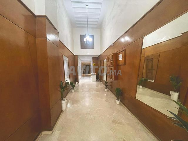 Appartement à louer 90 m² à Casablanca - 2