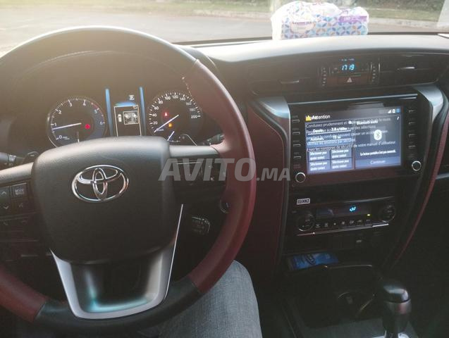 Toyota Fortuner excellent état - 2