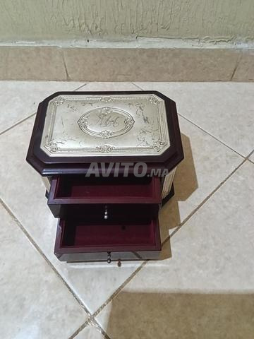 Coffret à bijoux en bois laqué et Argent Bilaminé