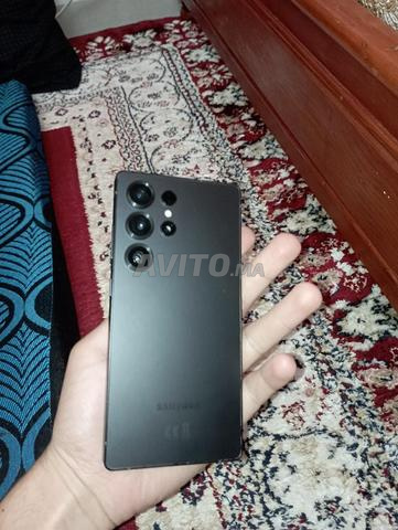 Samsung S25 Ultra avec chargeur original