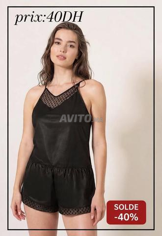 بيجاما ساتان نسائية سوداء أنيقة - شورت