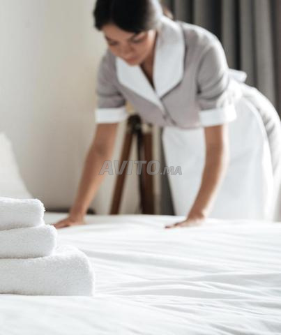 Nounous, Ménagères, Garde-malade disponibles