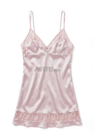 Pyjama Satin Femme Noir & Rose - Nuisette Dentelle - 2