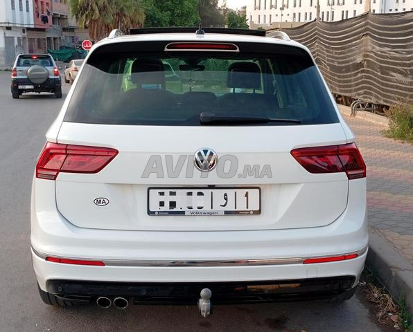 Volkswagen Tiguan - 2