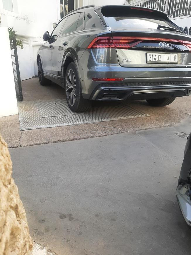 vendre Audi Q8 45slin