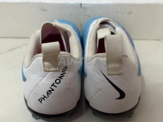 Chaussures neuves Nike Phantom