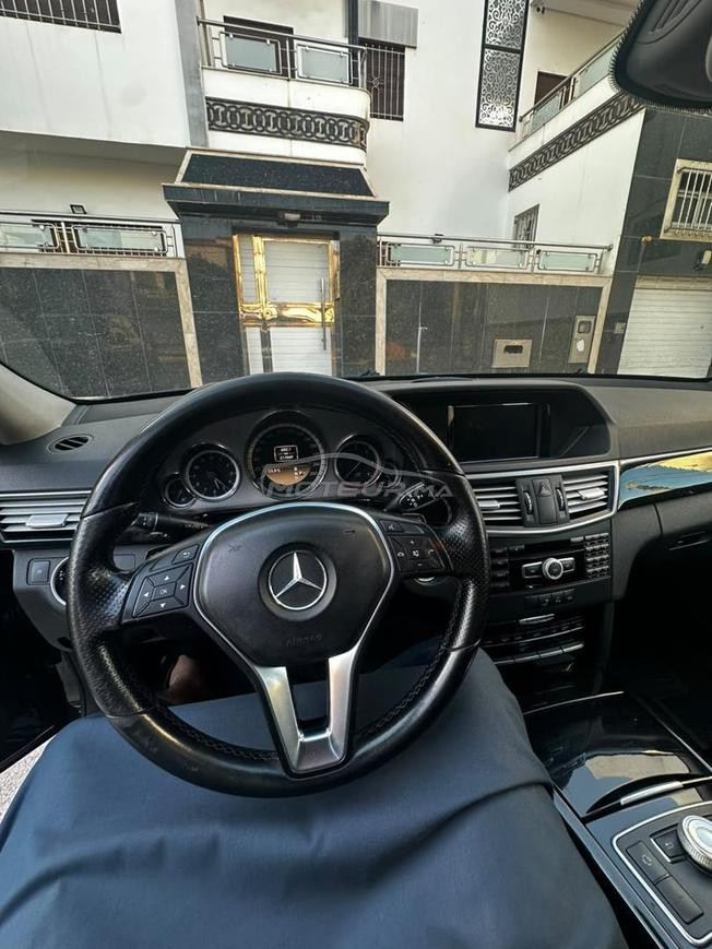 Mercedes E220 avantgarde modèle 2013 diwana 2017