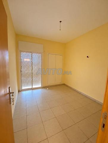 Appartement 3 chambres à louer à Ain Mazouar