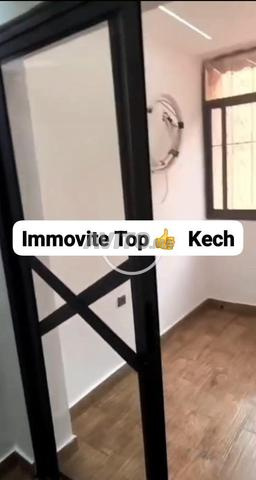 Bel appartement route de Casablanca, privé, 4ème étage, 68 millions, belle occasion