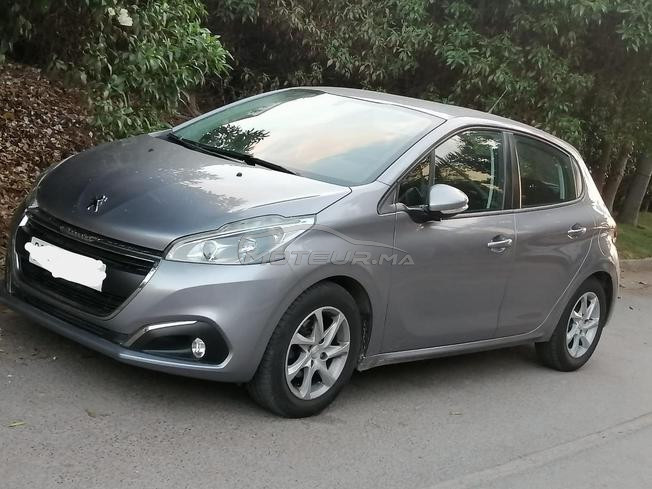 Peugeot 208 Diesel Manuelle 2019 à Casablanca