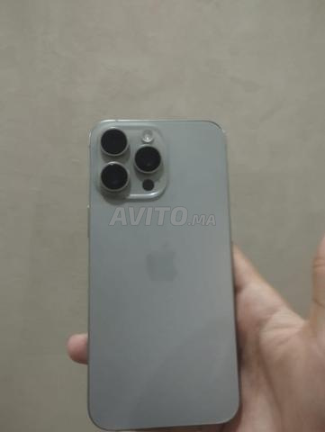 iPhone 15 Pro Max 256 Go jamais ouvert - 2