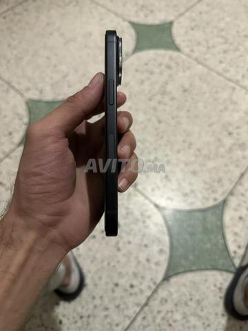 iPhone 15 128GB أسود - 2