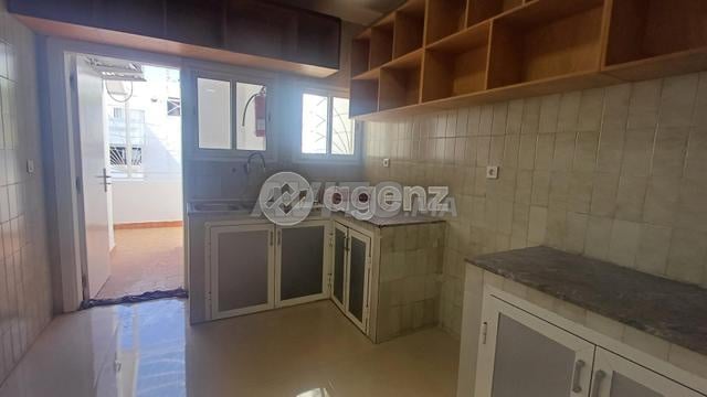 RBA-AG-1161 - Appartement à vendre à Agdal - 2