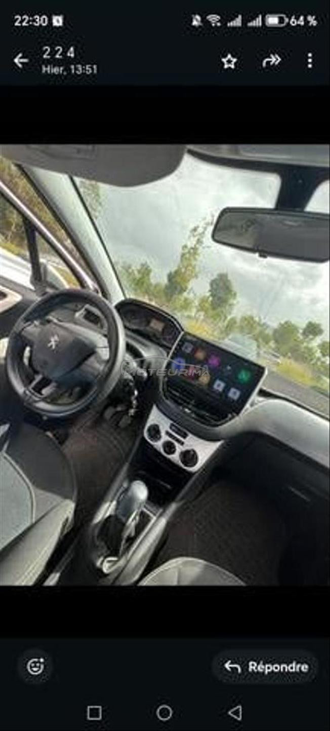 Peugeot 208 Like 2017 excellent état carte grise