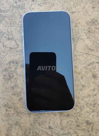 iPhone 15 standard 128 Go Batterie. Officiel - 2