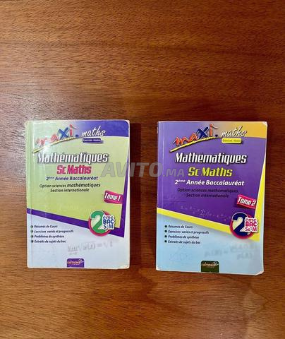 Livres de mathématiques, PC et SVT 2ème bac SM