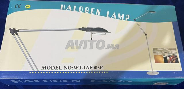 Lampadaire moderne - 2