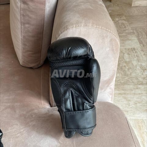 Gants de boxe noirs pour 14 ans - 2
