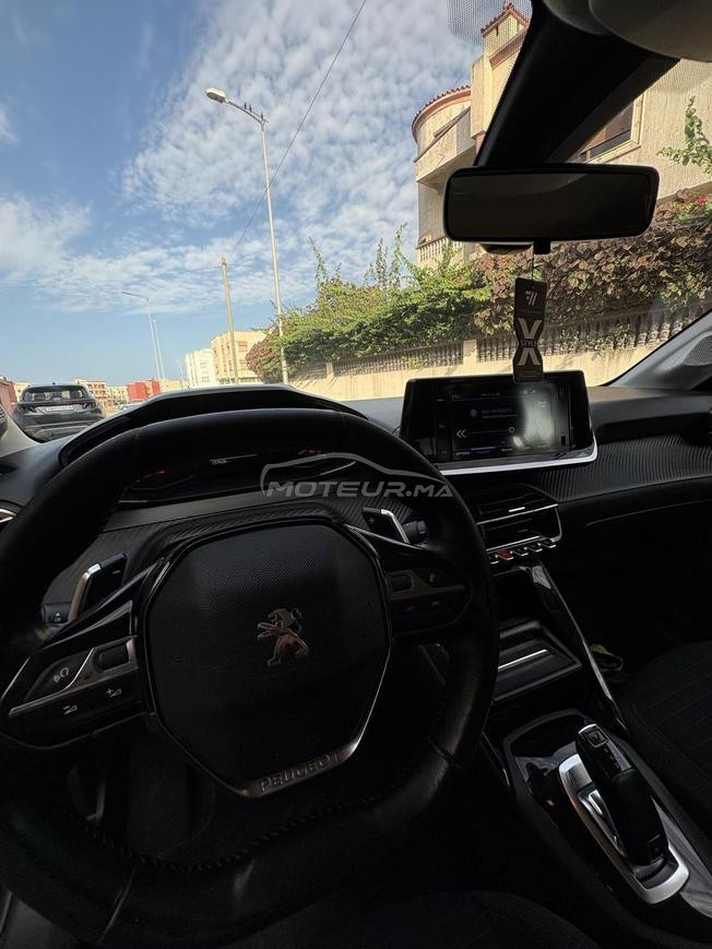 peugeot 208 automatique 