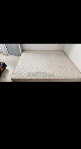 À vendre matelas 160/190 cm en excellent état - 2