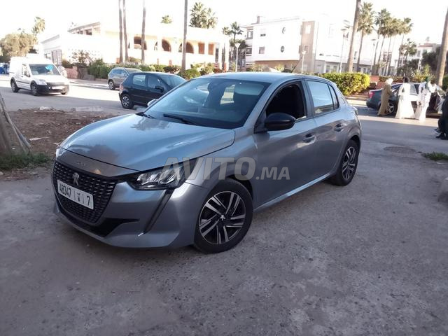 بيجو 208 بكامل الخيارات - 2