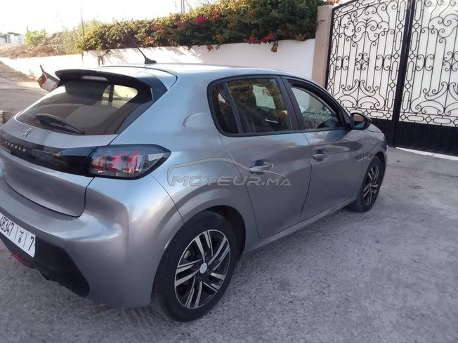 Peugeot 208 tout option