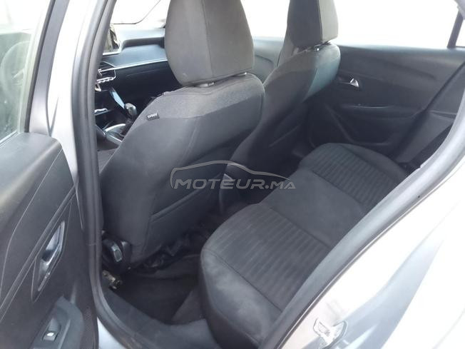 Peugeot 208 tout option