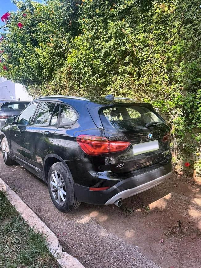 BMW X1 sDrive18d- Déc. 2018- 105000km -Automatique
