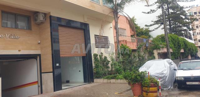 Local Commercial, 75m² Franceville (Derb Ghallef) - 2