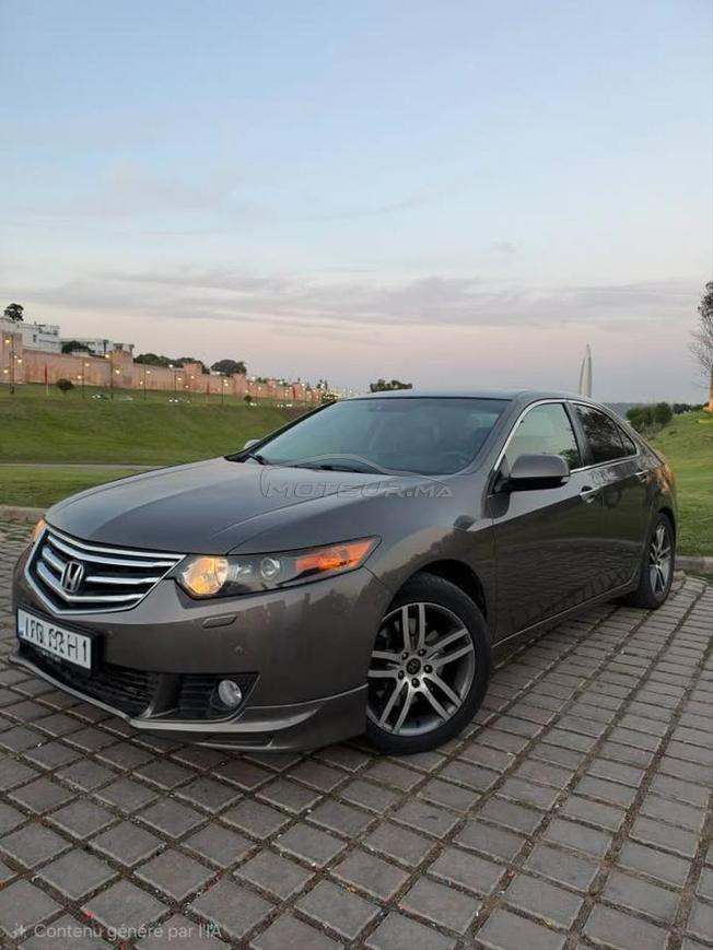 Honda Accord Essence Automatique 2010 à Rabat