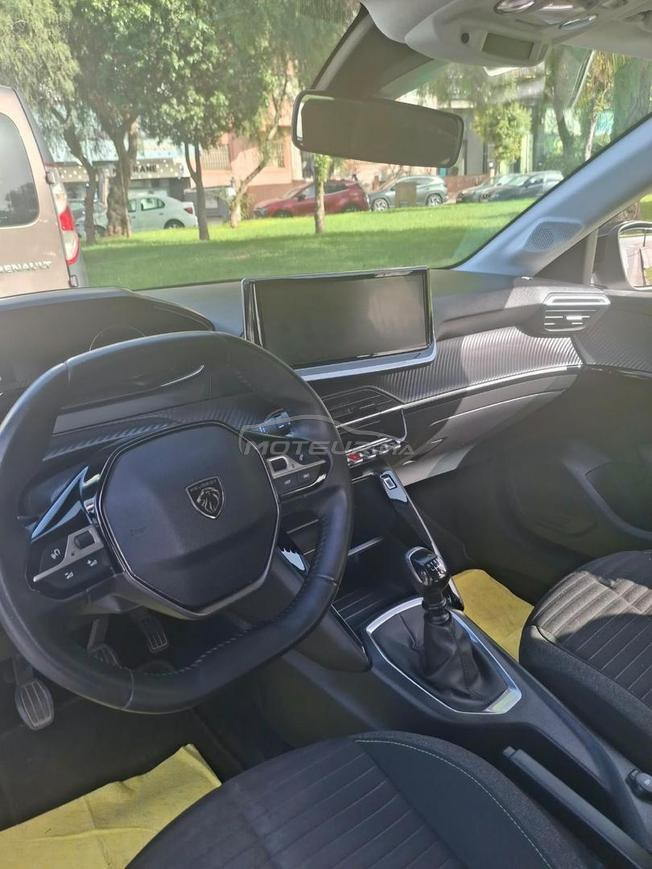 Peugeot 208 Diesel Manuelle 2024 à Casablanca