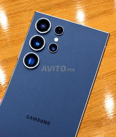 Galaxy S24 Ultra 12Go/256Go/200Mpx très neuf - 2