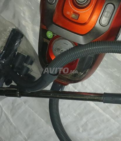 Aspirateur électrique - 2