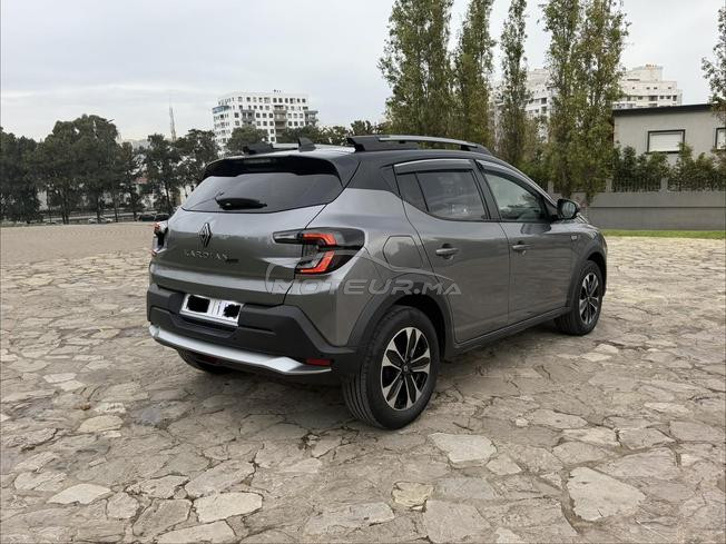 je mets à vendre ma belle voiture Renault kardian