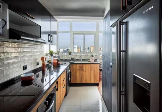 superbe studio 75 m² central