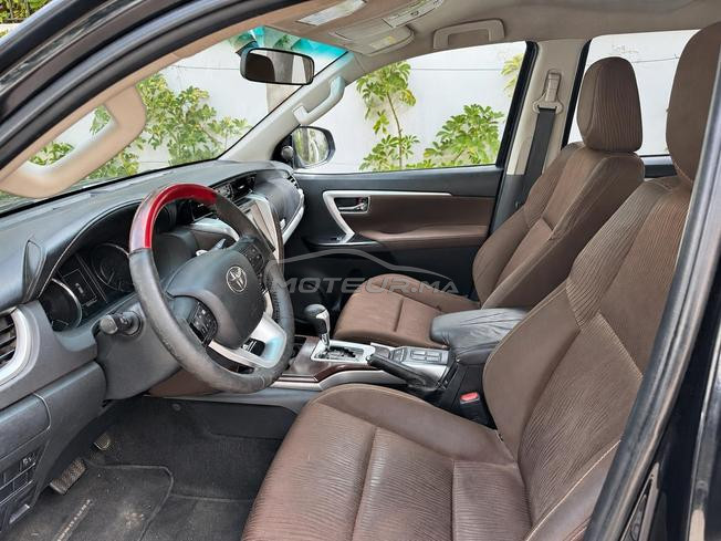 Toyota Fortuner 2018 automatique DIESEL 7 places 
