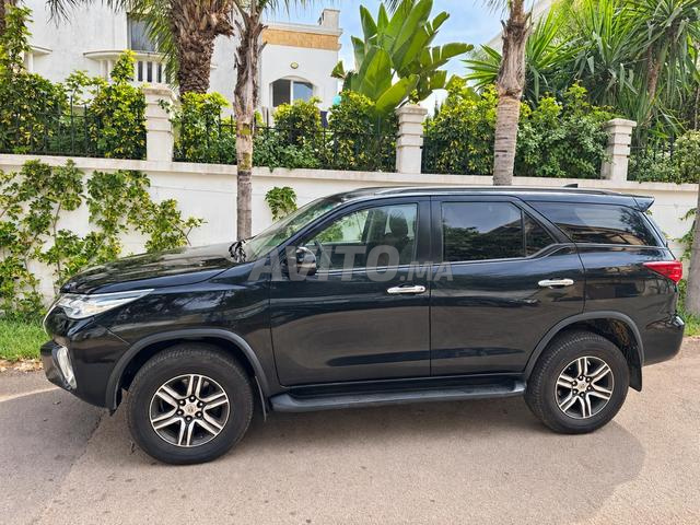 Toyota Fortuner 2018 automatique DIESEL 7 places  - 2