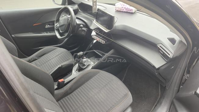 Peugeot 208 Diesel Manuelle 2023 à Rabat