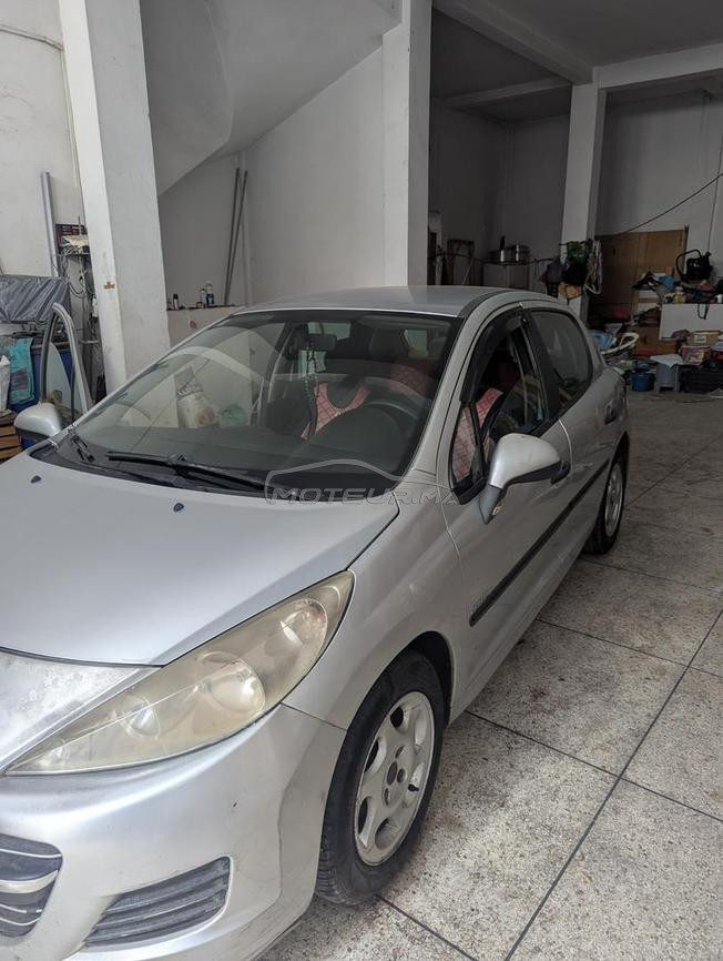 Peugeot 207 Diesel Manuelle 2010 à El Jadida
