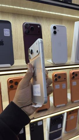 18 برو ماكس 256 جيجابايت eSIM - 2