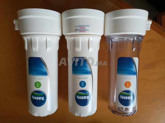 Filtre à eau de marque Tank à trois étages – état neuf