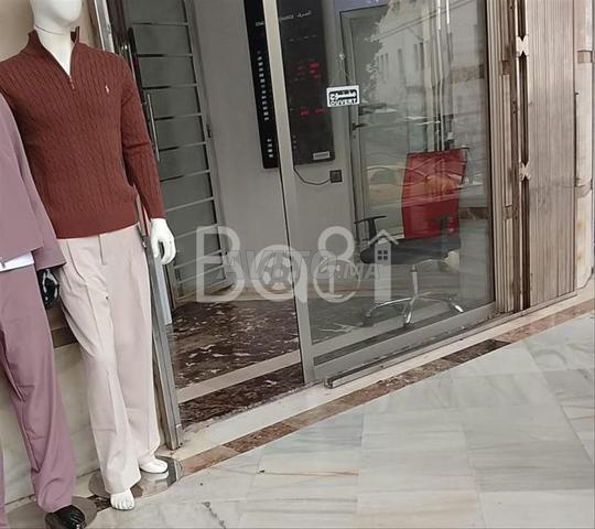 Local commercial à vendre avec titre de propriété,  - Tétouan - 2