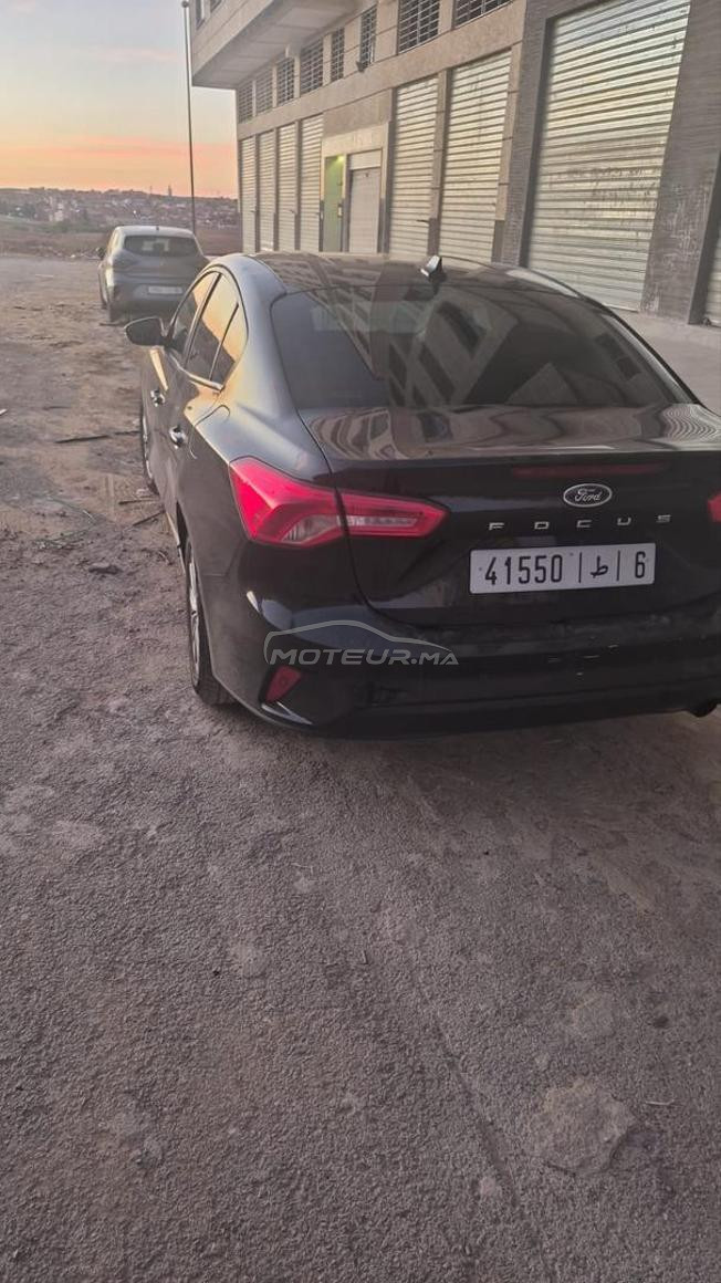 voiture presque neuve 