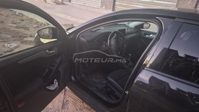 voiture presque neuve 